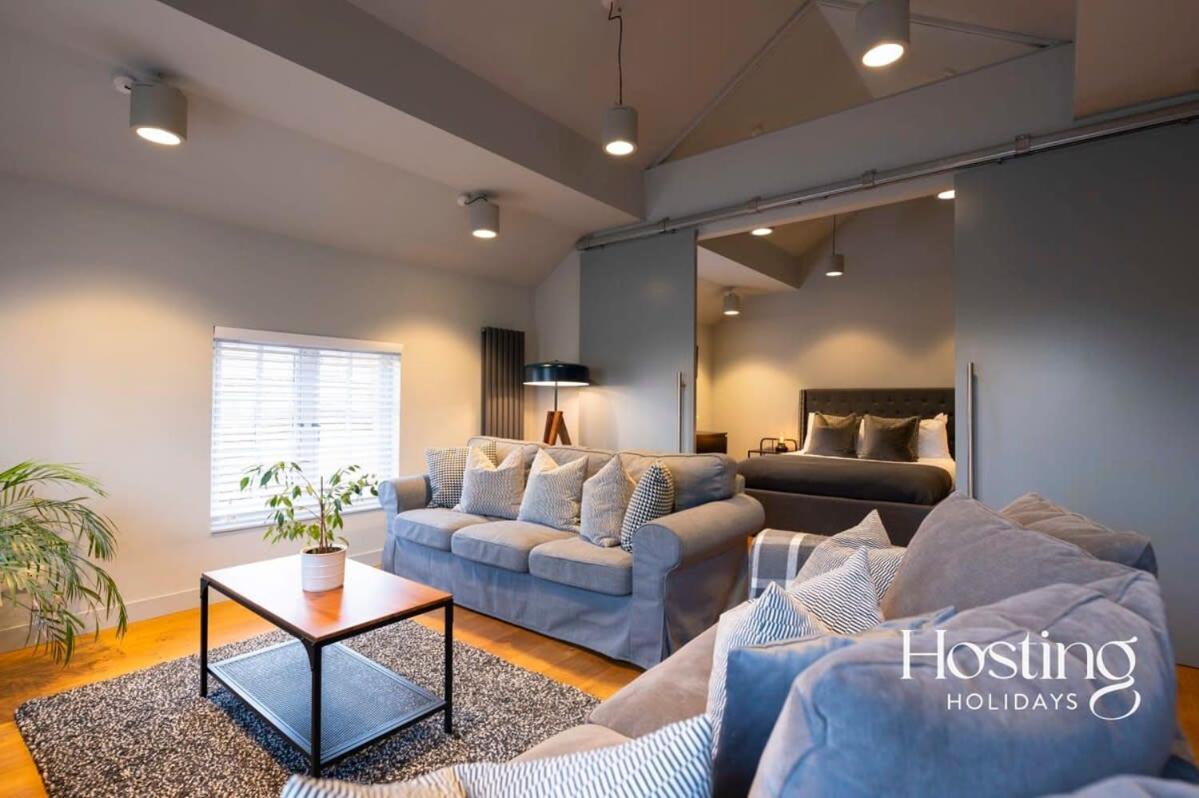 Stylish Luxury Apartment In The Centre Of Henley Exterior photo